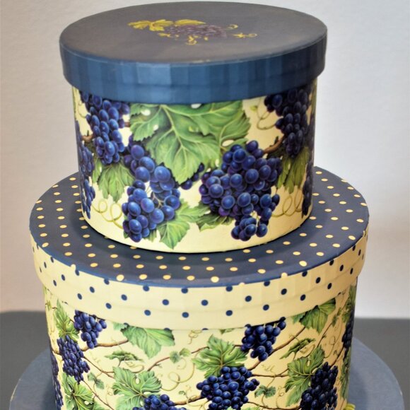 Vineyard Collection Round Decorative Boxes - Picture 3 of 6